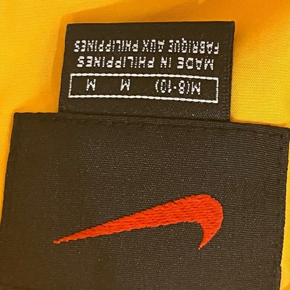 Nike Windbreaker Medium - Picture 3 of 4